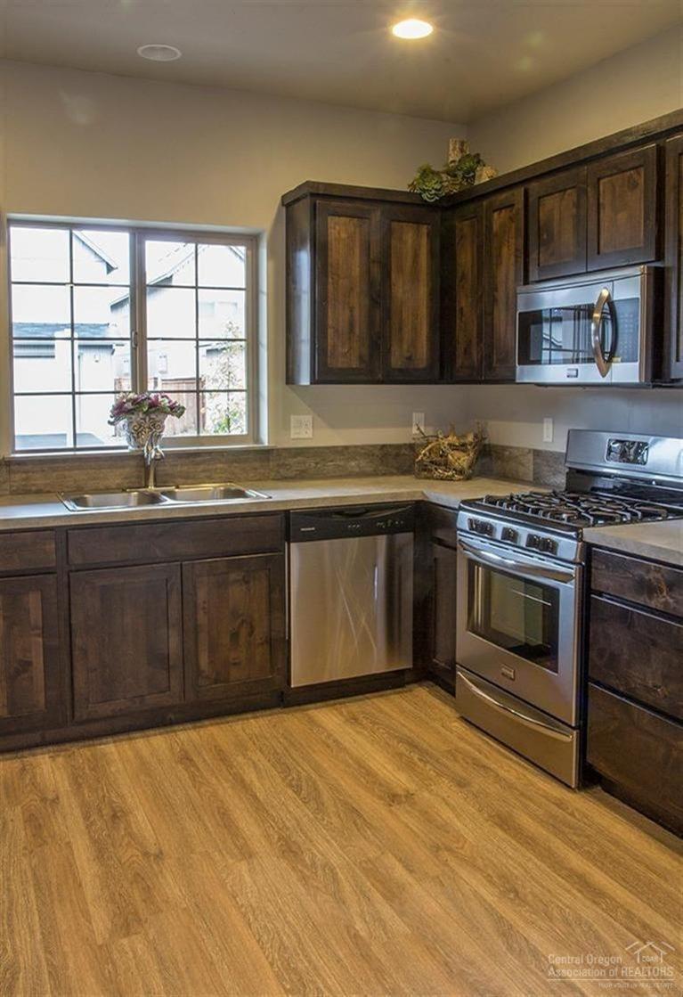 Parkway Village - Residential