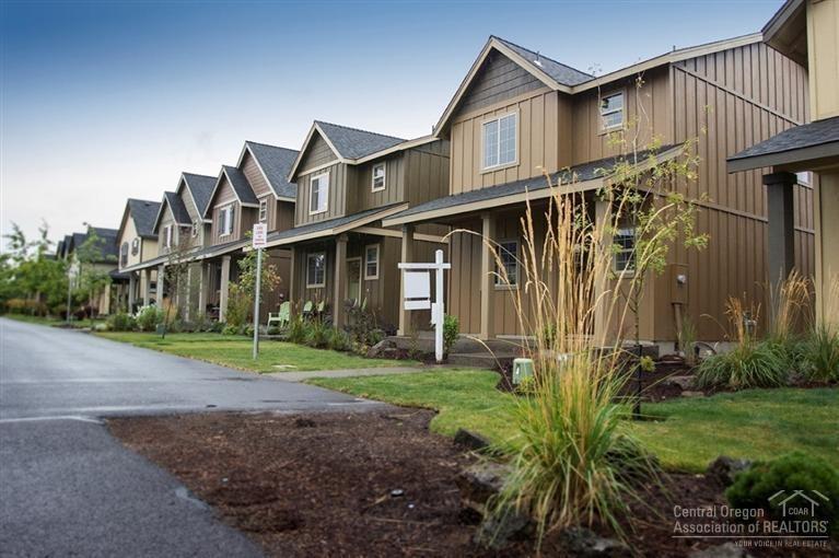 Parkway Village - Residential