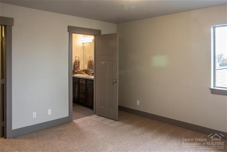 Parkway Village - Residential