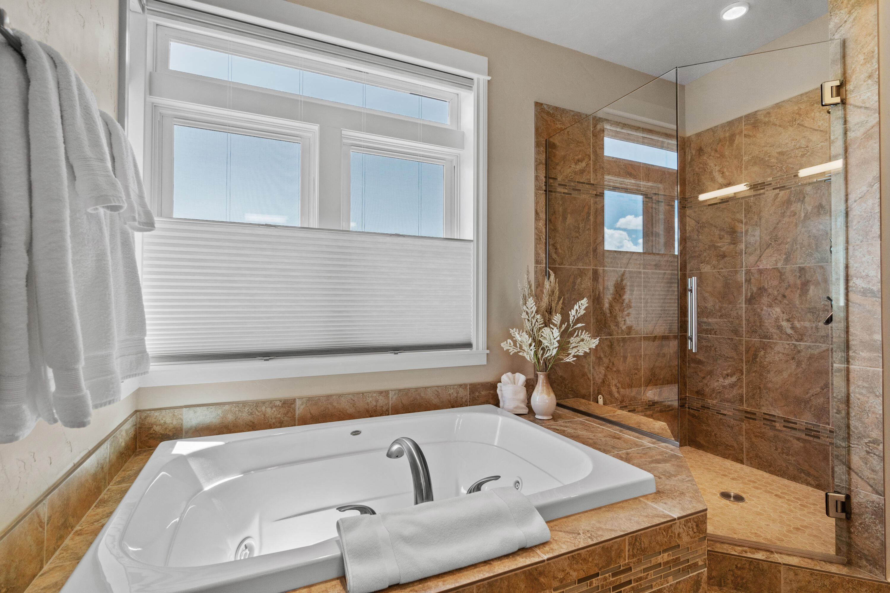 Golden Butte - Residential