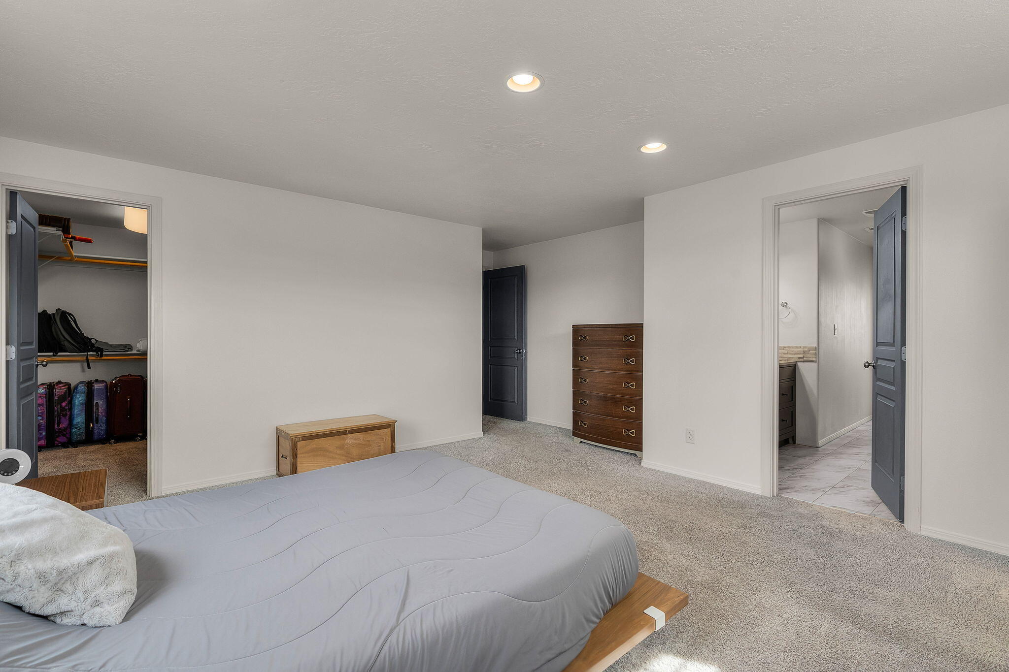 Village Pointe - Residential