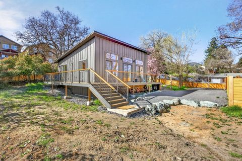 Tiny photo for 463 E Hersey Street, Ashland, OR 97520 (MLS # 220217715)