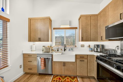 Tiny photo for 463 E Hersey Street, Ashland, OR 97520 (MLS # 220217715)