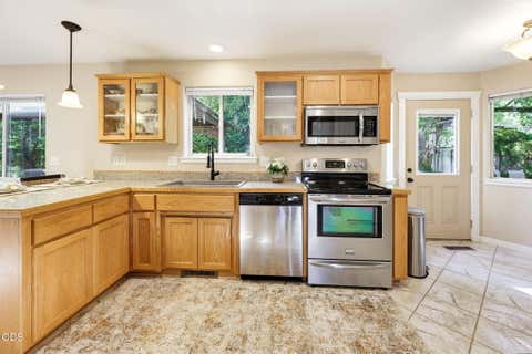 Tiny photo for 1075 Anglers Place, Shady Cove, OR 97539 (MLS # 220227020)