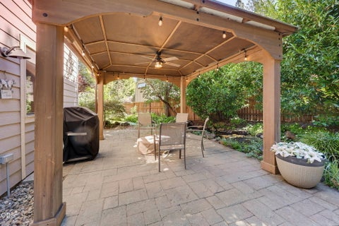 Tiny photo for 1075 Anglers Place, Shady Cove, OR 97539 (MLS # 220227020)
