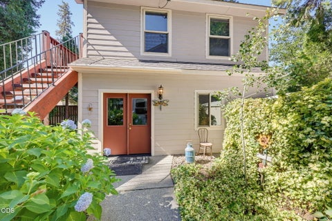 Tiny photo for 1075 Anglers Place, Shady Cove, OR 97539 (MLS # 220227020)