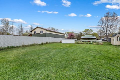 Tiny photo for 715 S Main Street, Prineville, OR 97754 (MLS # 220219161)