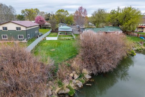 Tiny photo for 715 S Main Street, Prineville, OR 97754 (MLS # 220219161)