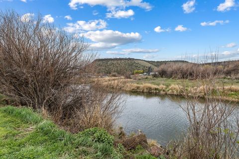Tiny photo for 715 S Main Street, Prineville, OR 97754 (MLS # 220219161)