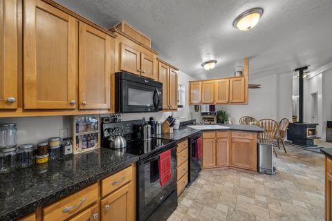 Tiny photo for 715 S Main Street, Prineville, OR 97754 (MLS # 220219161)