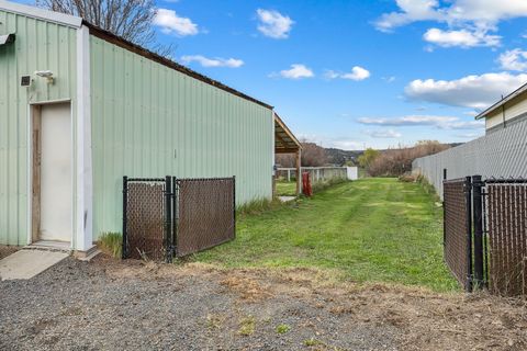 Tiny photo for 715 S Main Street, Prineville, OR 97754 (MLS # 220219161)