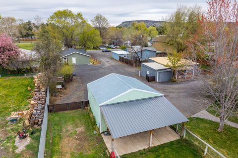 Tiny photo for 715 S Main Street, Prineville, OR 97754 (MLS # 220219161)