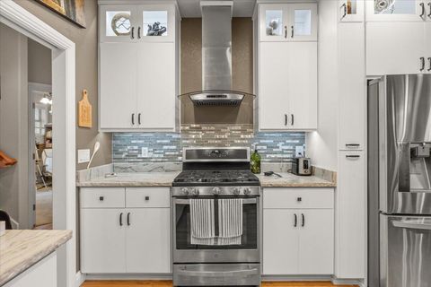 Tiny photo for 279 Robert Trent Jones Boulevard, Eagle Point, OR 97524 (MLS # 220215745)