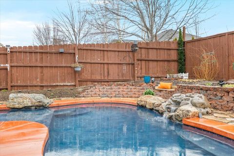 Tiny photo for 279 Robert Trent Jones Boulevard, Eagle Point, OR 97524 (MLS # 220215745)