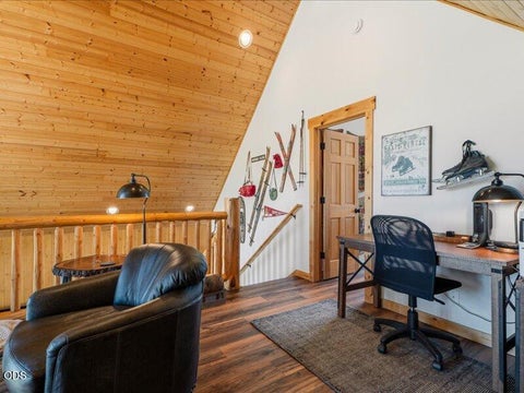 Tiny photo for 8685 Red Wing Lane, Redmond, OR 97756 (MLS # 220224518)