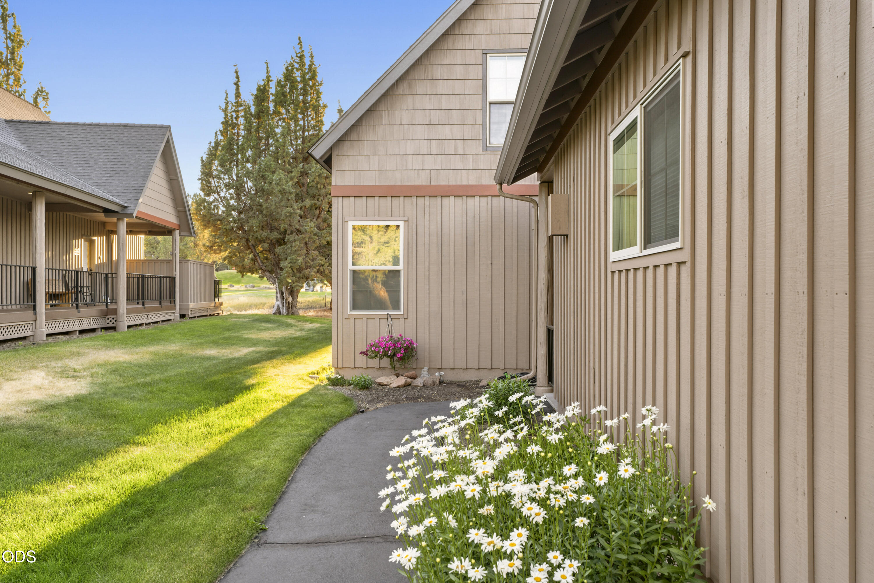 8685 Red Wing Lane