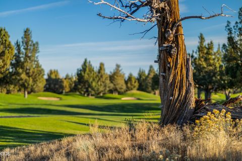 Tiny photo for 8685 Red Wing Lane, Redmond, OR 97756 (MLS # 220224518)