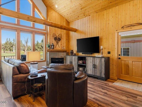 Tiny photo for 8685 Red Wing Lane, Redmond, OR 97756 (MLS # 220224518)