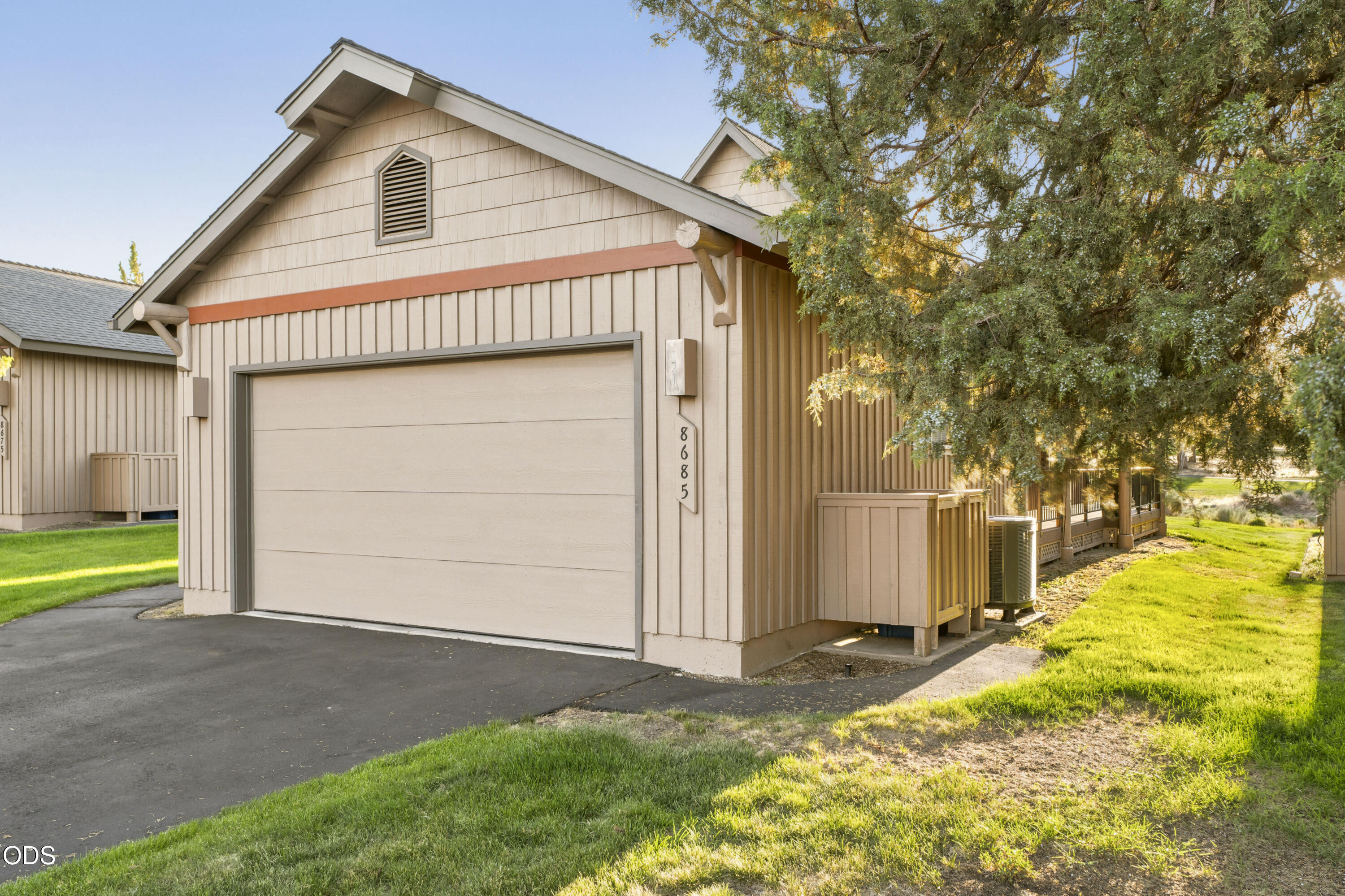 8685 Red Wing Lane