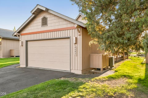 Tiny photo for 8685 Red Wing Lane, Redmond, OR 97756 (MLS # 220224518)