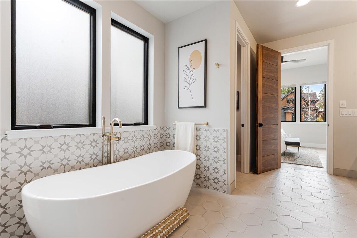 Discovery West Phase 3 - Residential