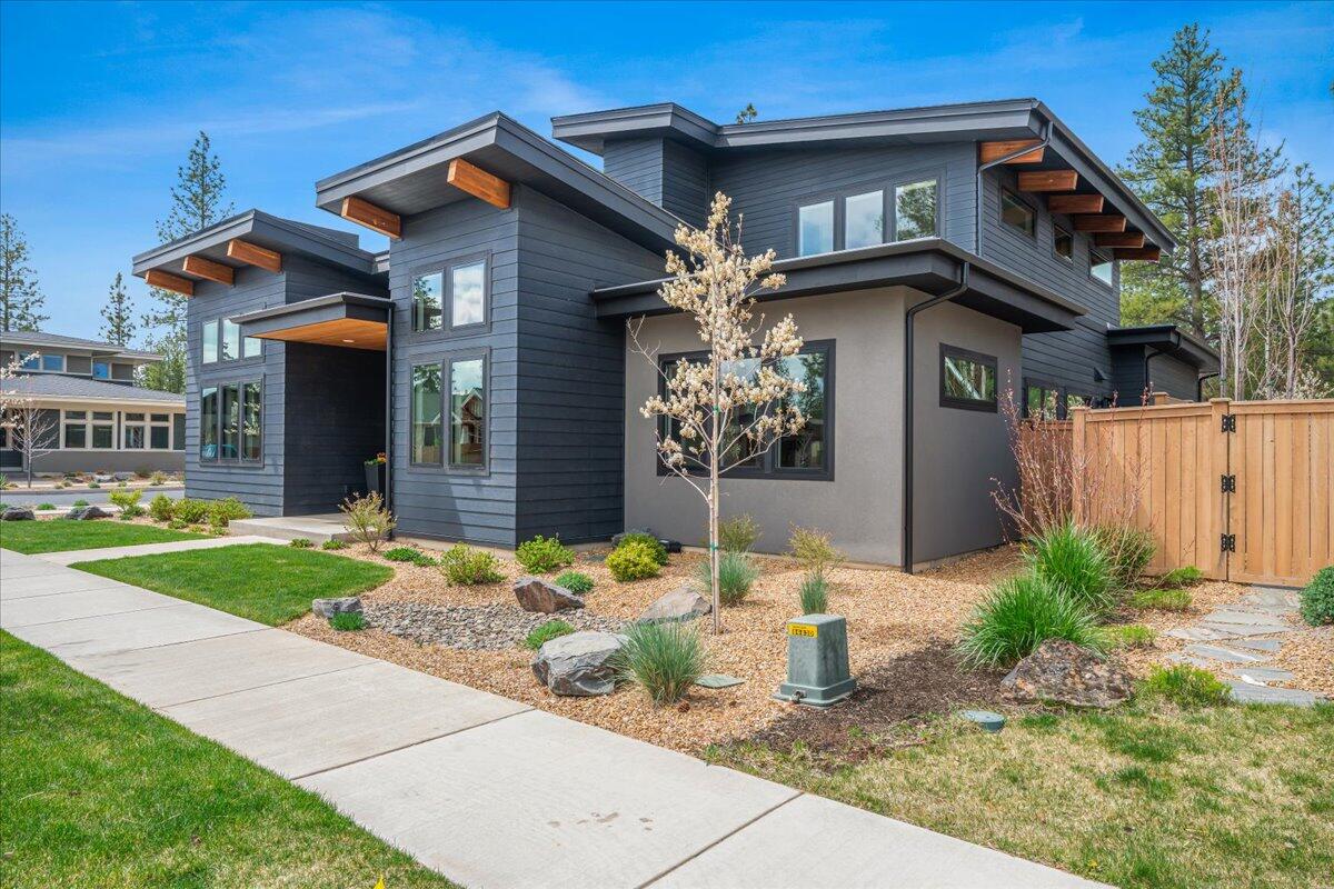 3194 NW Celilo Lane Lot 126