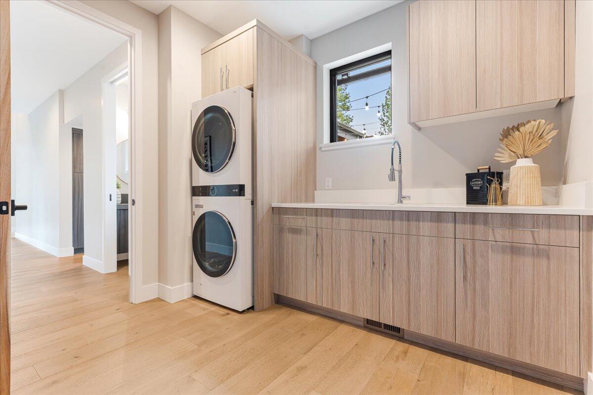 Discovery West Phase 3 - Residential