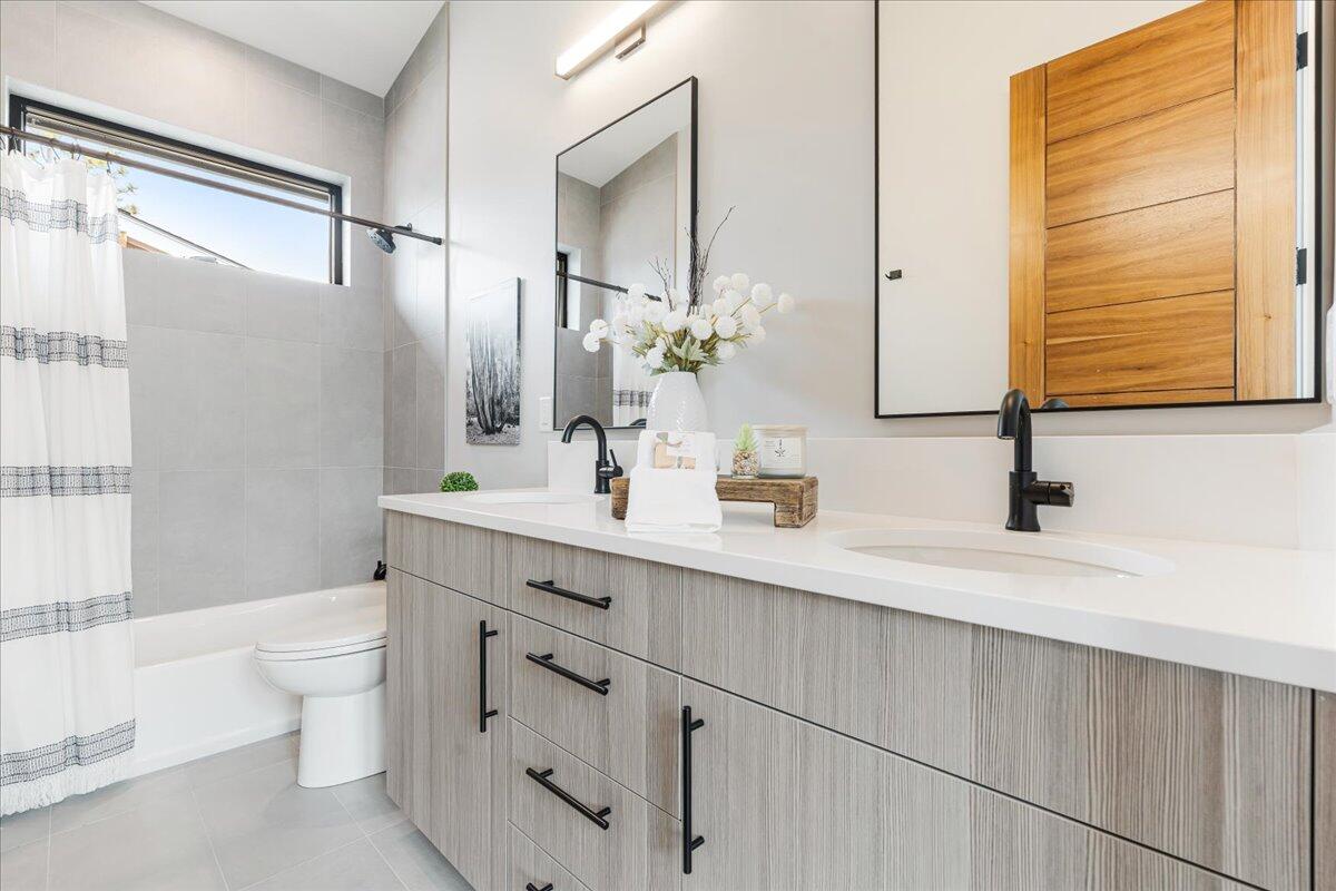 Discovery West Phase 3 - Residential