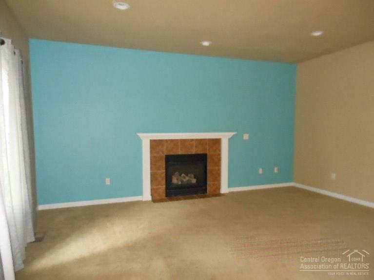 Quiet Canyon - Residential