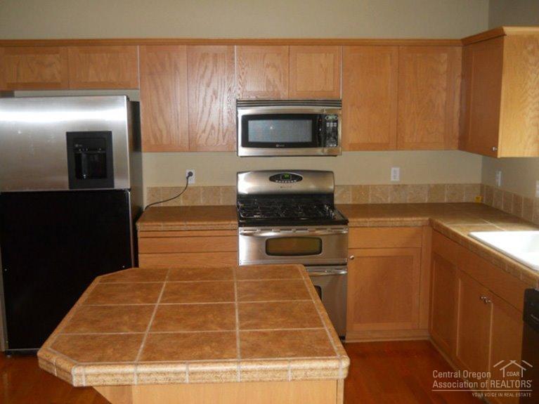 Quiet Canyon - Residential