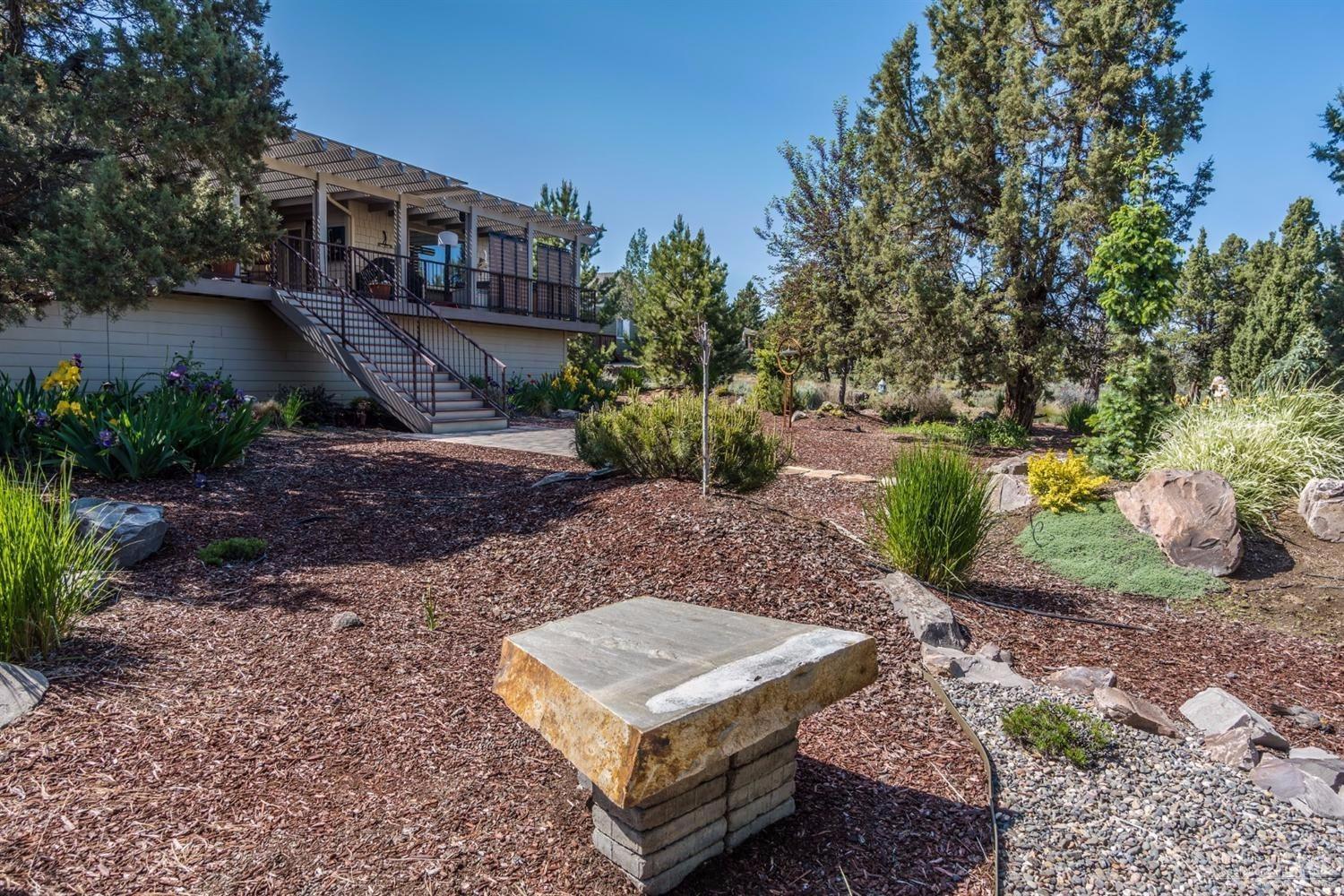 Eagle Crest - Residential