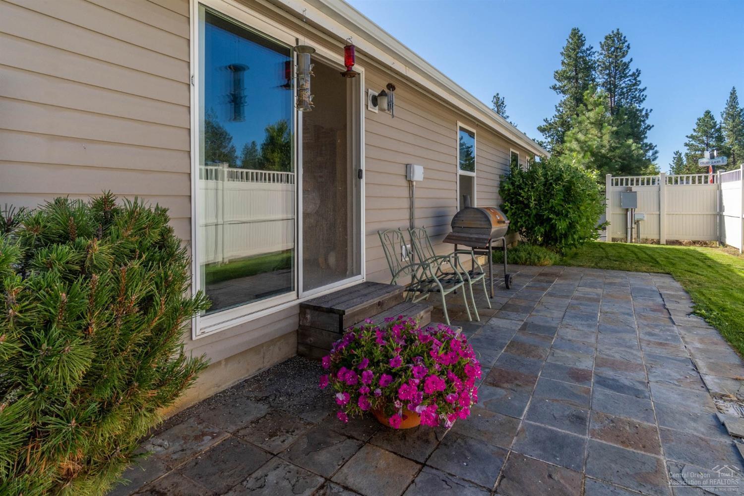 Pines At Sisters - Residential