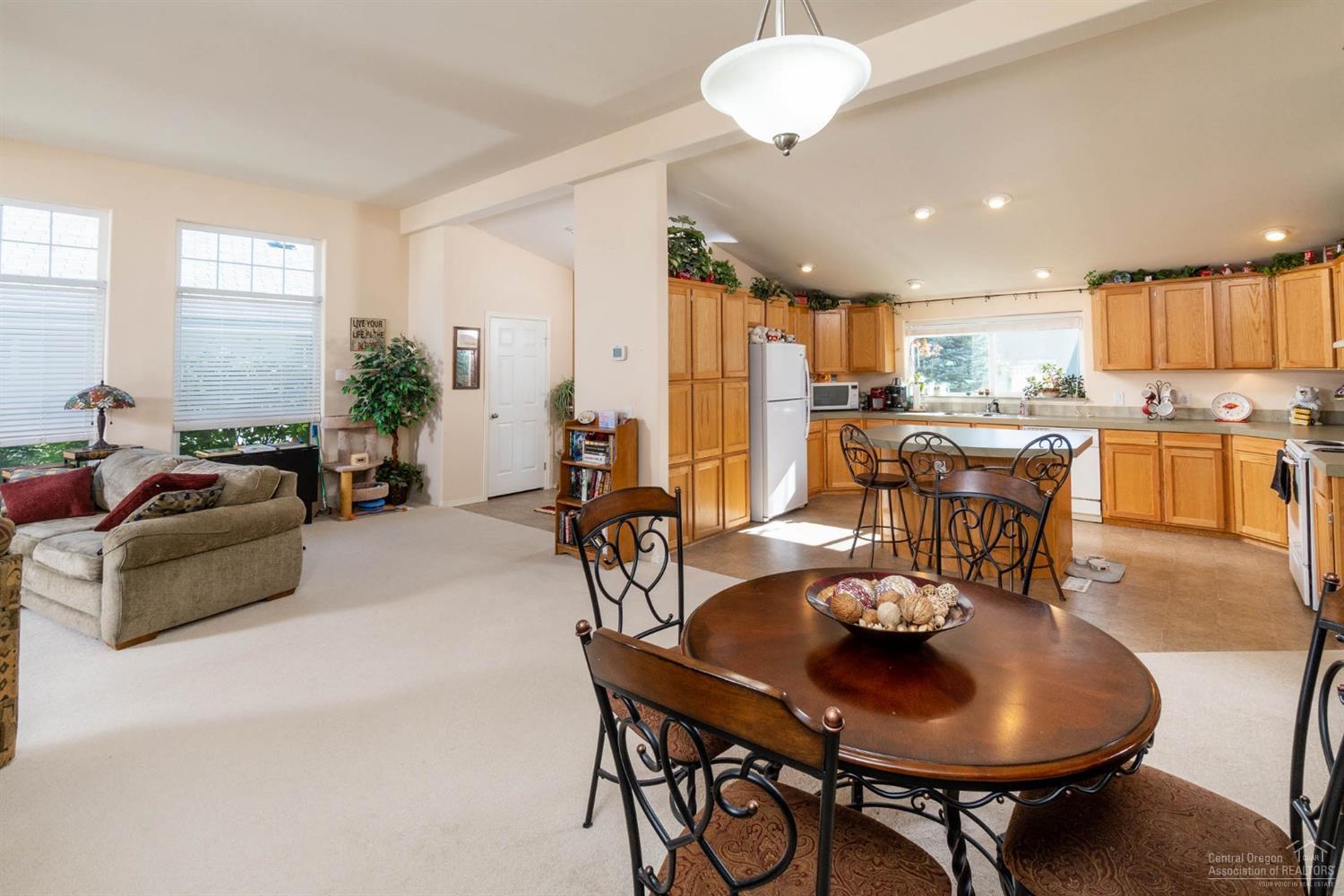 Pines At Sisters - Residential