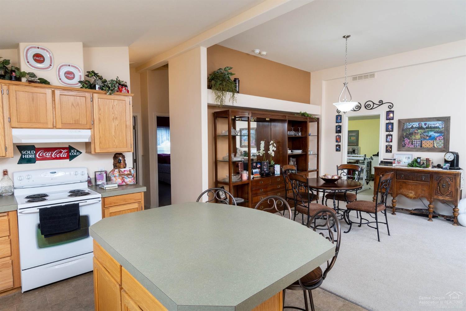 Pines At Sisters - Residential