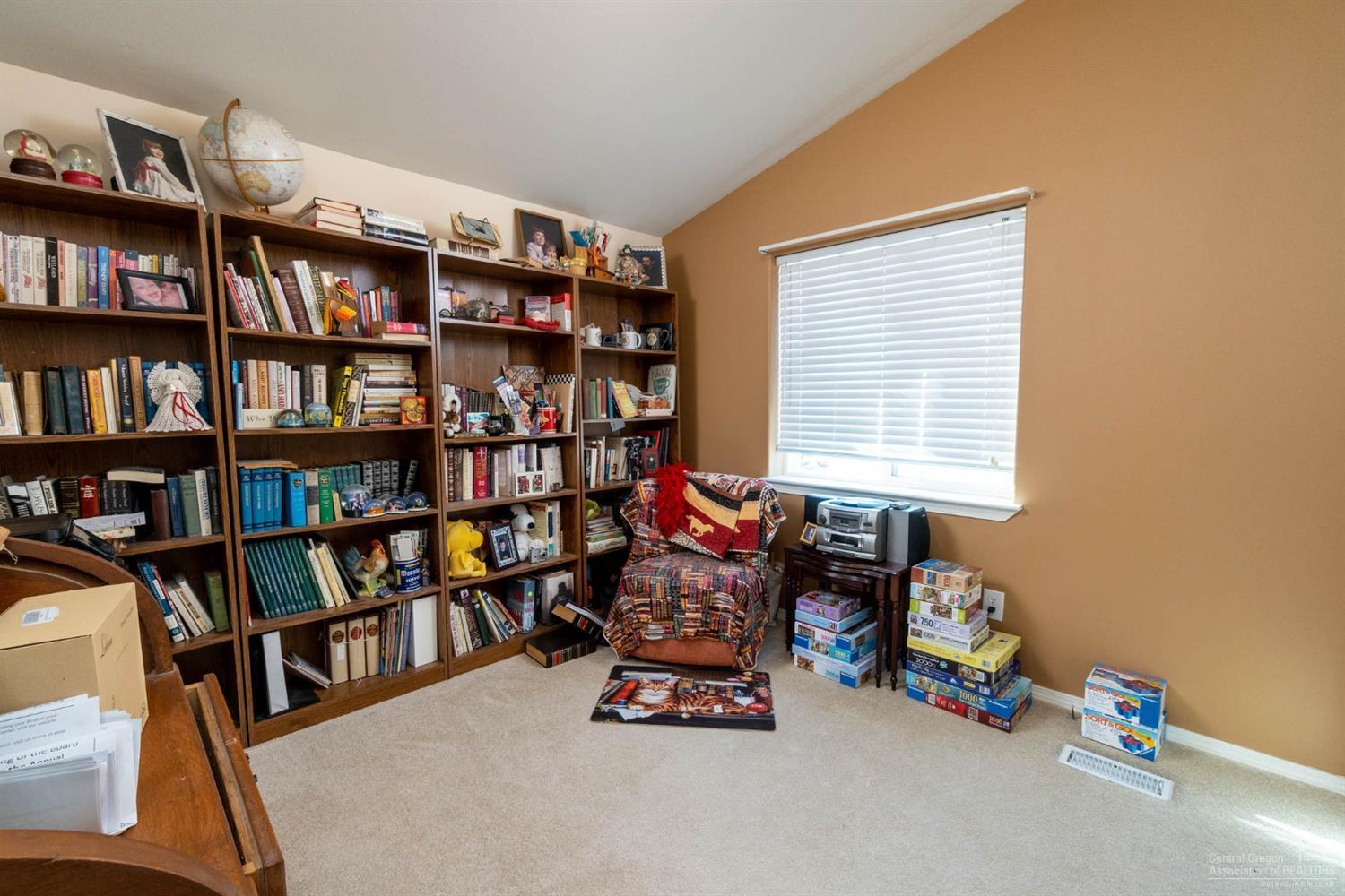 Pines At Sisters - Residential