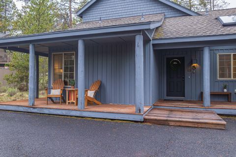 Tiny photo for 18016 Camas Lane #5, Sunriver, OR 97707 (MLS # 220219963)