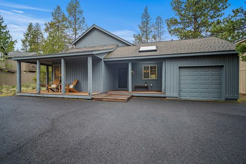 Tiny photo for 18016 Camas Lane #5, Sunriver, OR 97707 (MLS # 220219963)