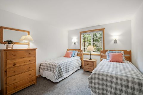 Tiny photo for 18016 Camas Lane #5, Sunriver, OR 97707 (MLS # 220219963)