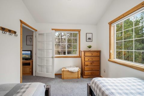Tiny photo for 18016 Camas Lane #5, Sunriver, OR 97707 (MLS # 220219963)