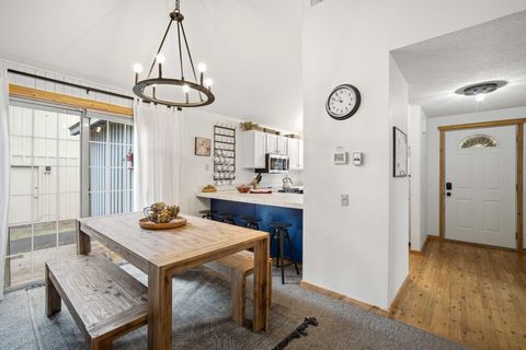 Tiny photo for 18016 Camas Lane #5, Sunriver, OR 97707 (MLS # 220219963)