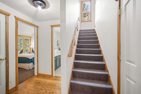 Tiny photo for 18016 Camas Lane #5, Sunriver, OR 97707 (MLS # 220219963)