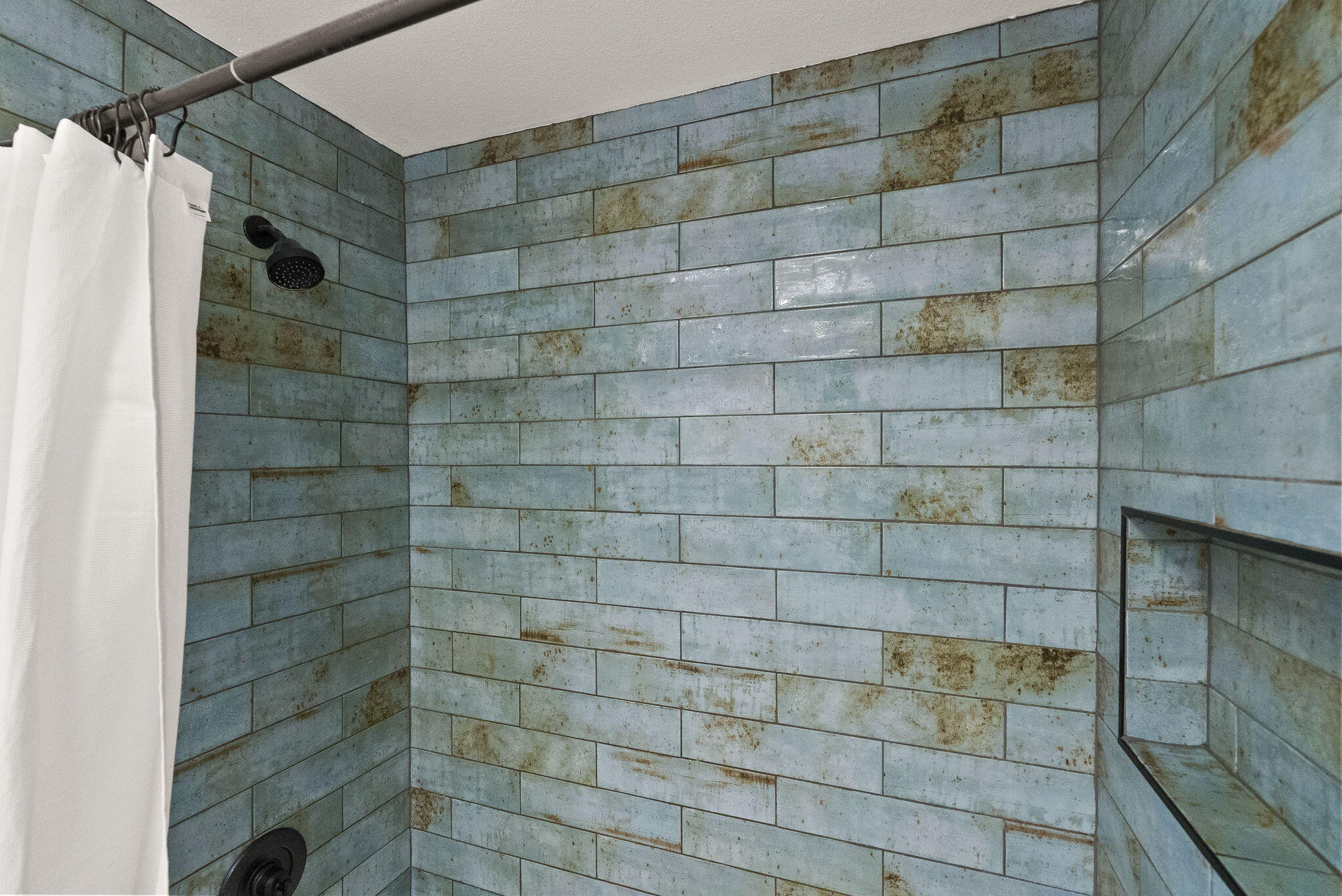 Tillicum Village - Residential