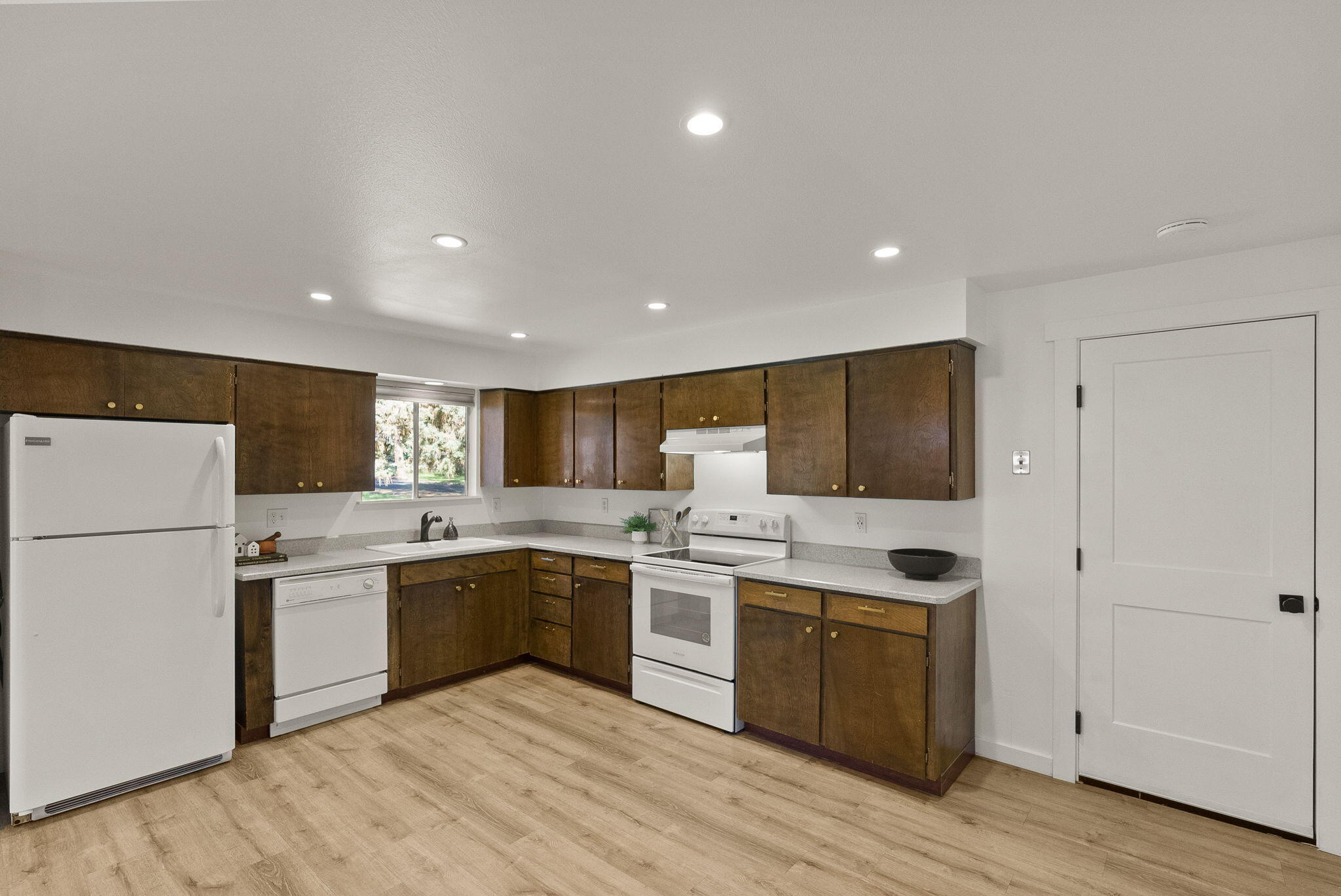 Tillicum Village - Residential