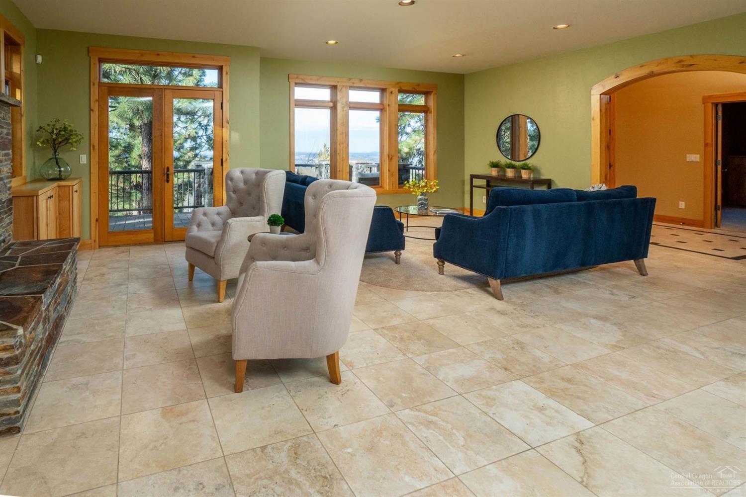 Awbrey Butte - Residential