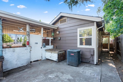 Tiny photo for 1004 S Grape Street, Medford, OR 97501 (MLS # 220223314)