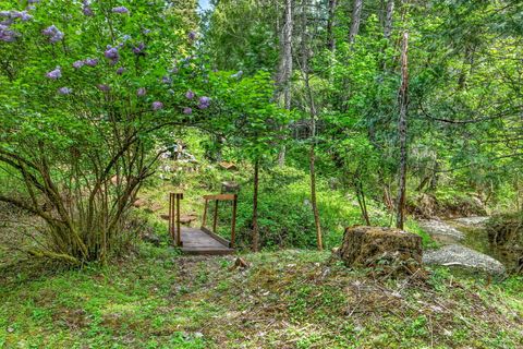 Tiny photo for 9105 W Evans Creek Road, Rogue River, OR 97537 (MLS # 220219777)