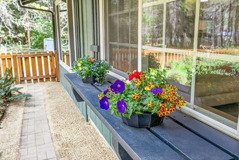 Tiny photo for 9105 W Evans Creek Road, Rogue River, OR 97537 (MLS # 220219777)