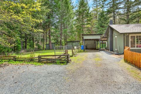 Tiny photo for 9105 W Evans Creek Road, Rogue River, OR 97537 (MLS # 220219777)
