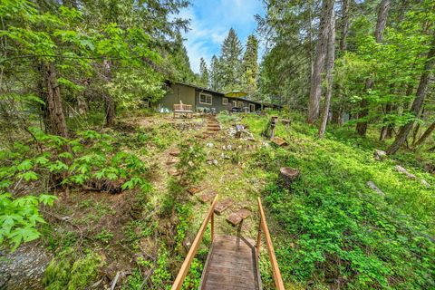 Tiny photo for 9105 W Evans Creek Road, Rogue River, OR 97537 (MLS # 220219777)