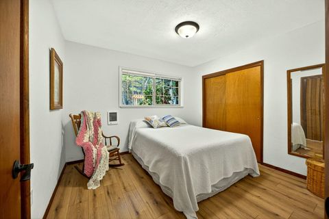 Tiny photo for 9105 W Evans Creek Road, Rogue River, OR 97537 (MLS # 220219777)